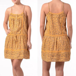✨NWT Gramicci Yellow Highland Floral Olivia Roisin Shift Dress Size Medium
